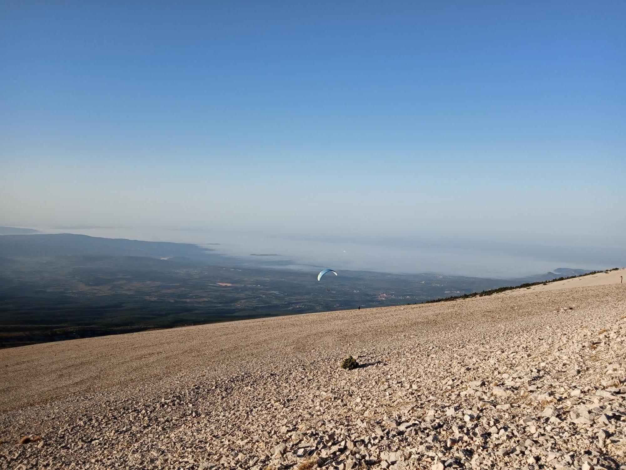 Les Gites Du Mont Ventoux ベドアン エクステリア 写真